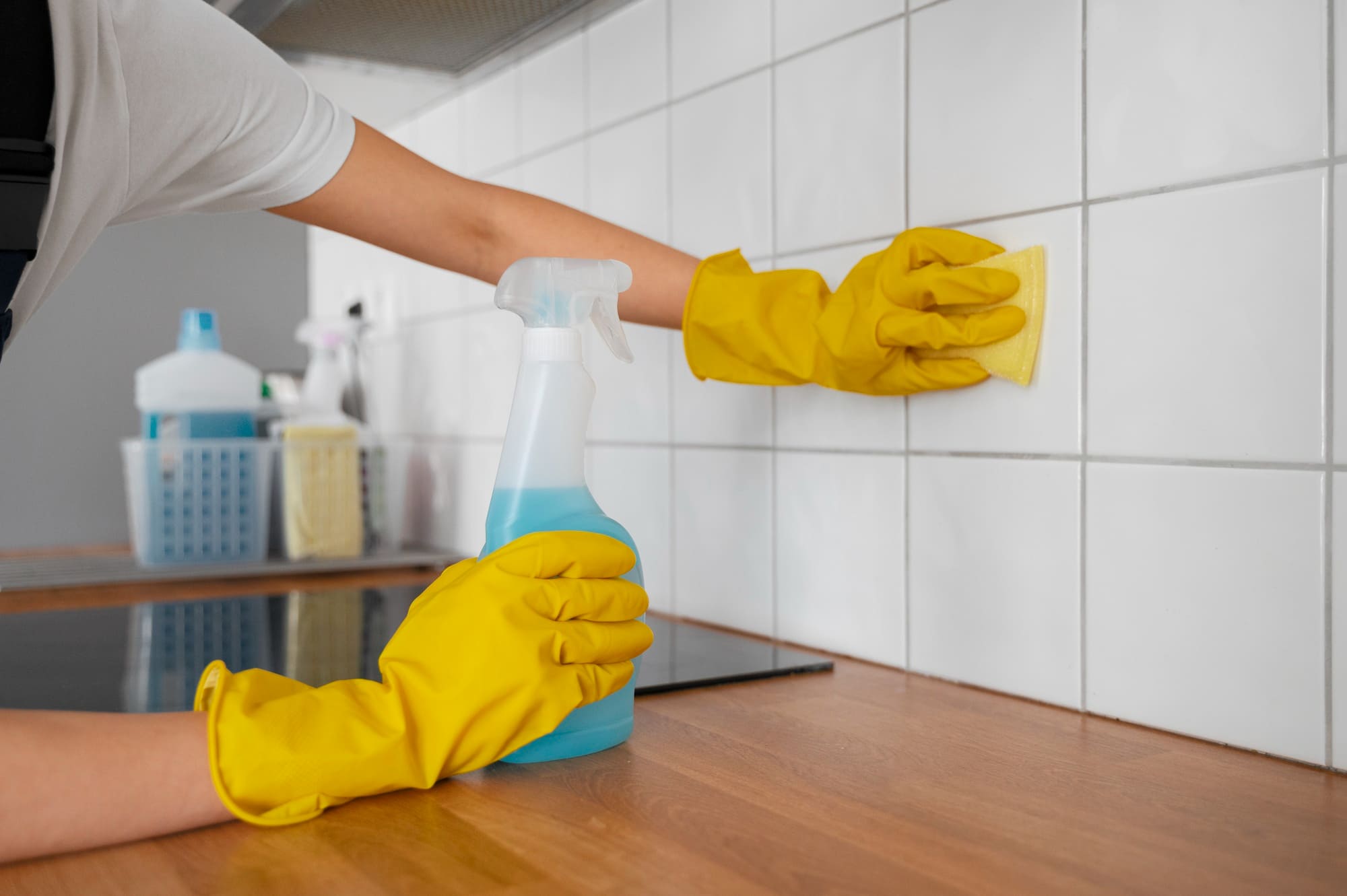 Deep cleaning service image